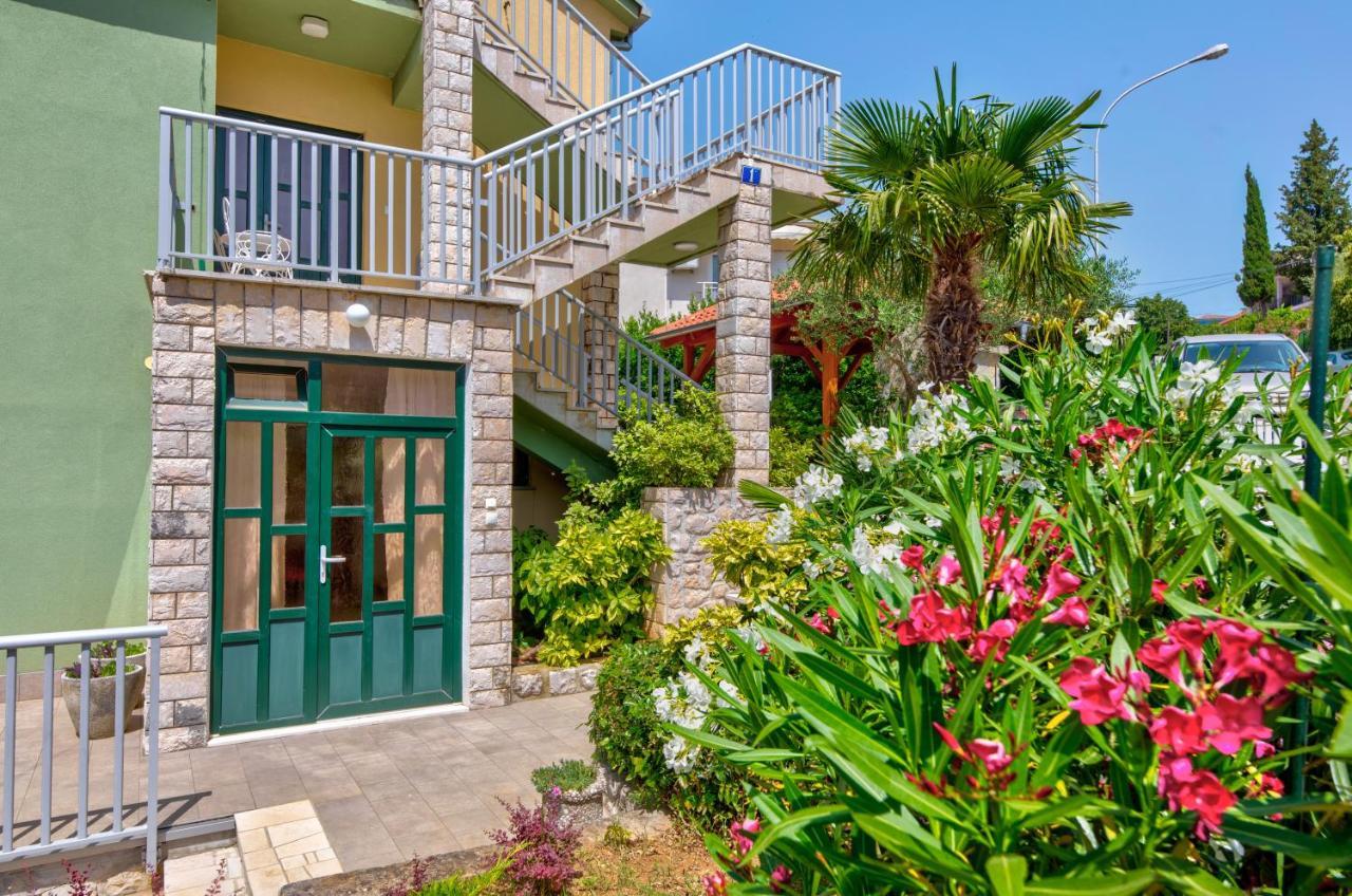 Apartments Jasna Crikvenica Buitenkant foto