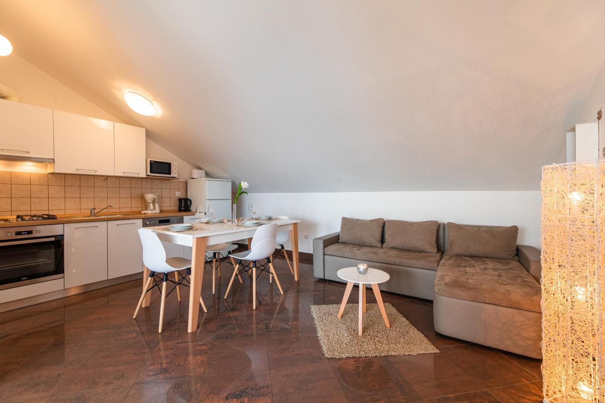 Apartments Jasna Crikvenica Buitenkant foto